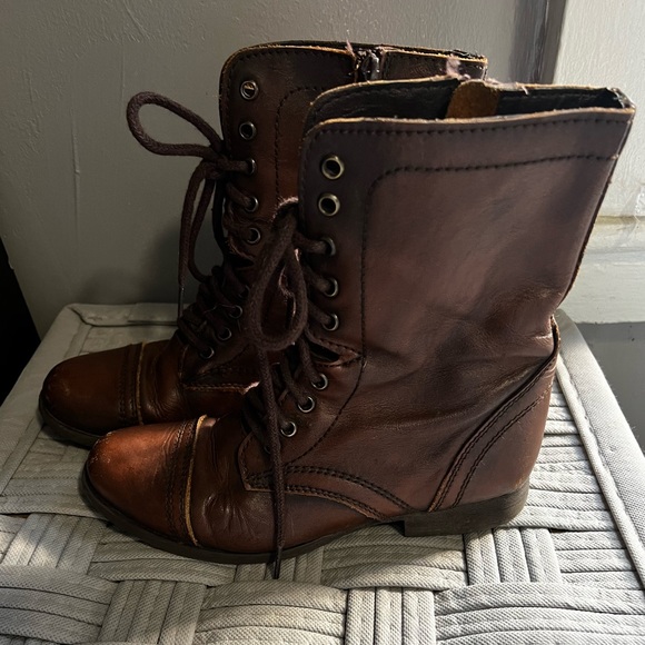 Steve Madden Military Boots - Picture 6 of 6